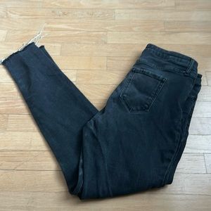 Women’s black jeans